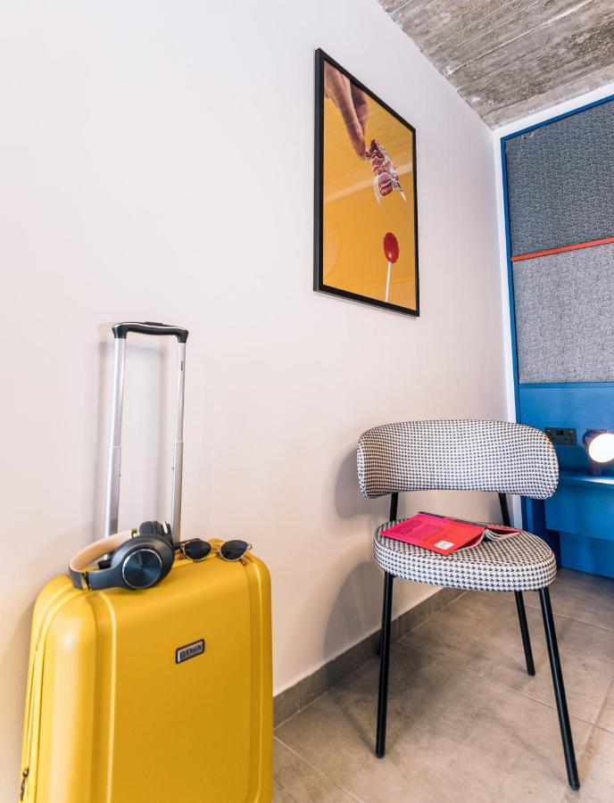 Ikyk Hotel- Ik Collection Saint Julian's ภายนอก รูปภาพ