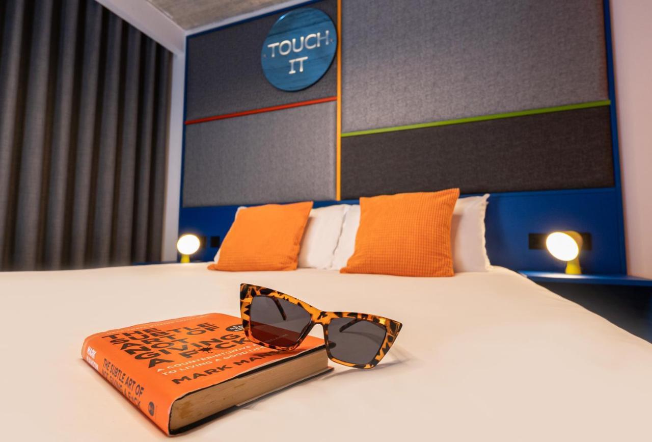Ikyk Hotel- Ik Collection Saint Julian's ภายนอก รูปภาพ